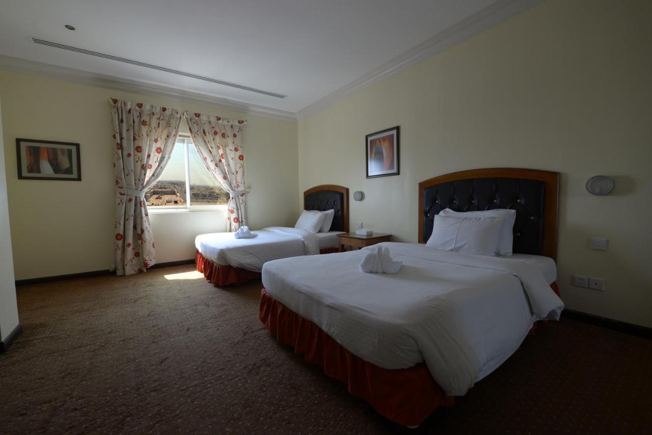 Hotel Signature 3*